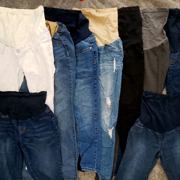 Maternity pants bundle - Picture 16 of 16